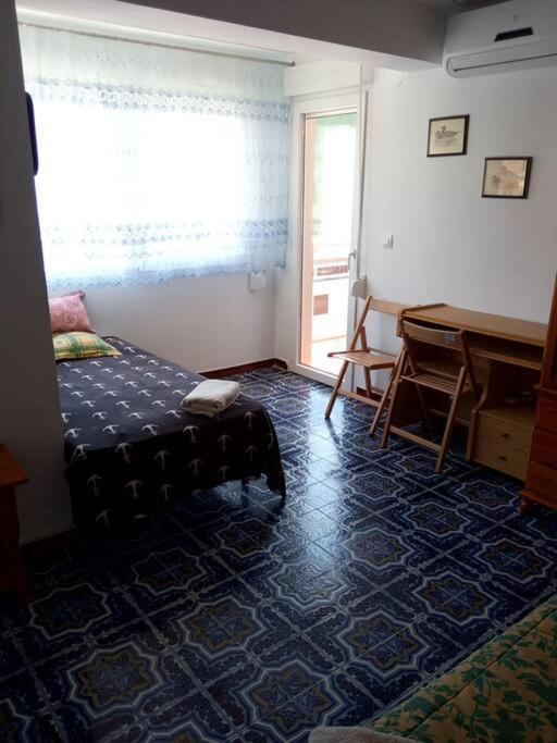 Apartamento grande, la mar esta 5 minutos andando Dénia Exterior foto