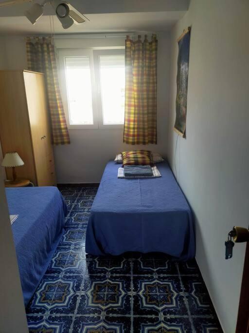 Apartamento grande, la mar esta 5 minutos andando Dénia Exterior foto